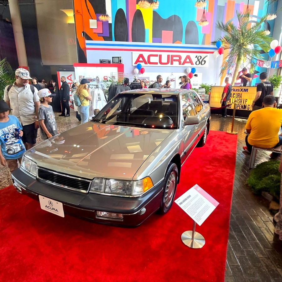 Acura Recreated a Retro 1980s Dealership for Its 40th Birthday