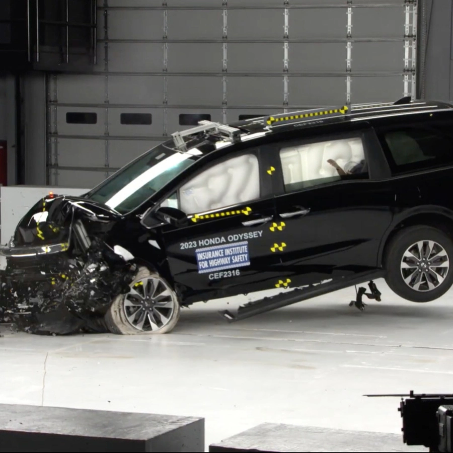 Honda Recalls 440,830 Odyssey Minivans For Rear Curtain Airbags That May Deploy After Hitting A Pothole